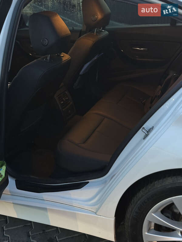 Седан BMW 3 Series 2015 в Вінниці
