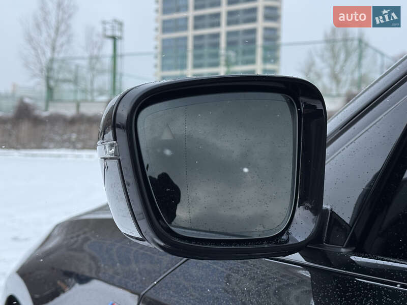 Седан BMW 3 Series 2022 в Дніпрі