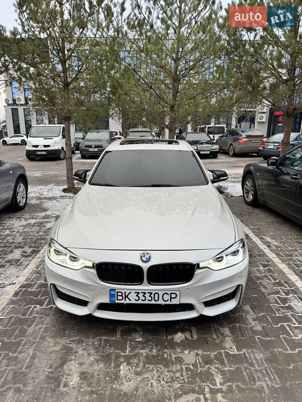 Седан BMW 3 Series 2015 в Ровно фото 3 Седан BMW 3 Series 2015 в Ровно