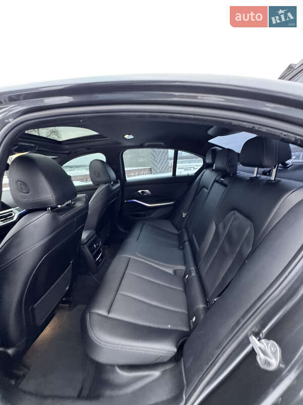 Седан BMW 3 Series 2022 в Киеве фото 20 Седан BMW 3 Series 2022 в Киеве