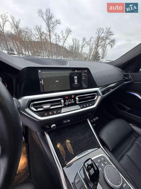 Седан BMW 3 Series 2022 в Киеве фото 82 Седан BMW 3 Series 2022 в Киеве