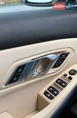 Седан BMW 3 Series 2020 в Києві