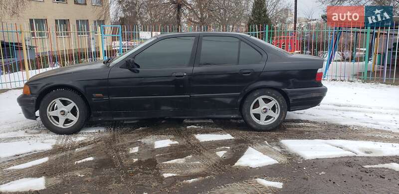 Седан BMW 3 Series 1995 в Киеве фото 4 Седан BMW 3 Series 1995 в Киеве