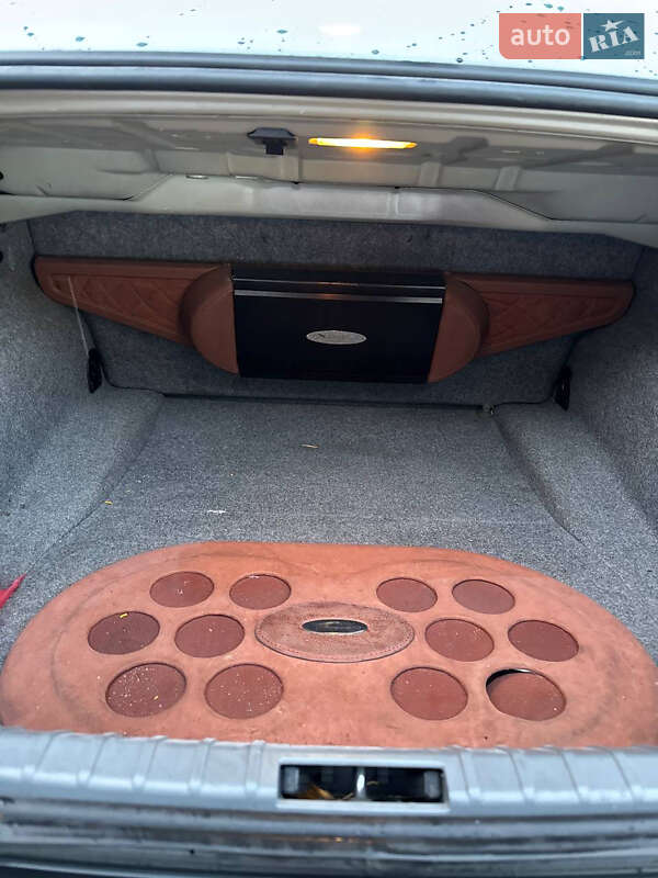 Седан BMW 3 Series 2006 в Чернигове