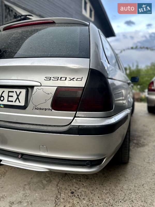 Універсал BMW 3 Series 2001 в Чернівцях