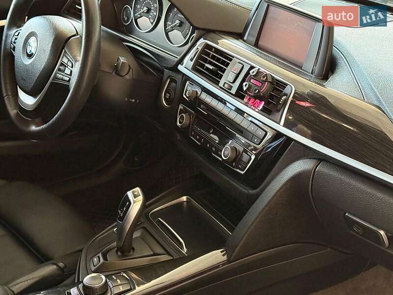 Седан BMW 3 Series 2018 в Одесі фото 18 Седан BMW 3 Series 2018 в Одесі