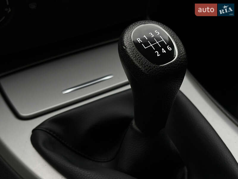 Універсал BMW 3 Series 2006 в Миколаєві