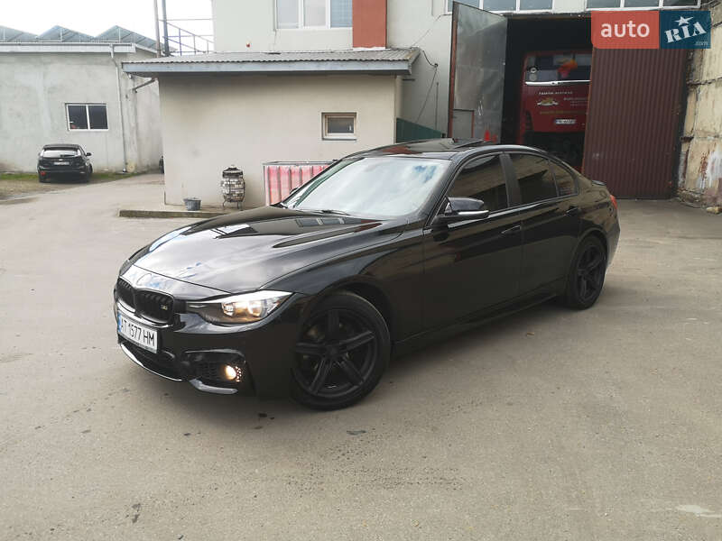 Седан BMW 3 Series 2013 в Калуші