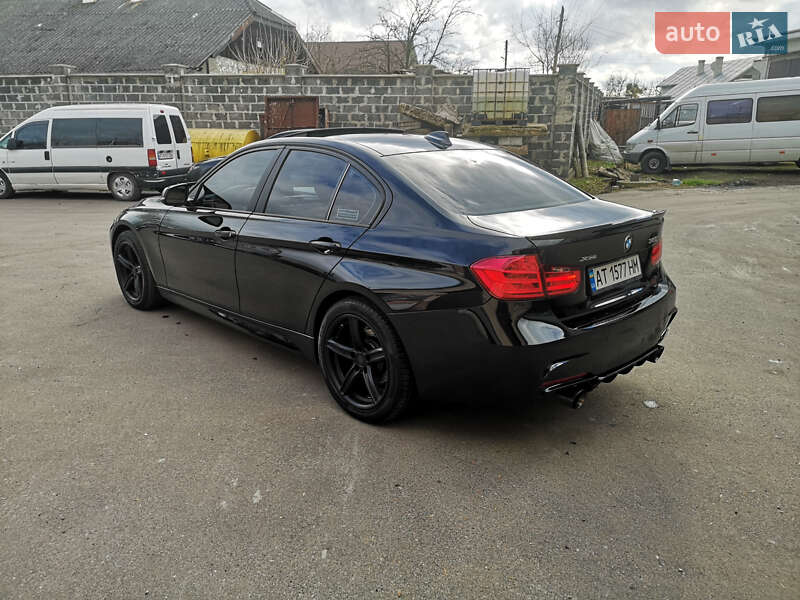 Седан BMW 3 Series 2013 в Калуші