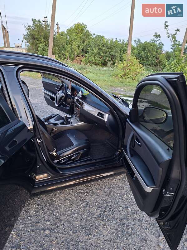 Универсал BMW 3 Series 2011 в Хмельницком