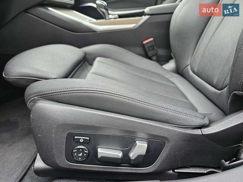 Седан BMW 3 Series 2020 в Киеве фото 27 Седан BMW 3 Series 2020 в Киеве