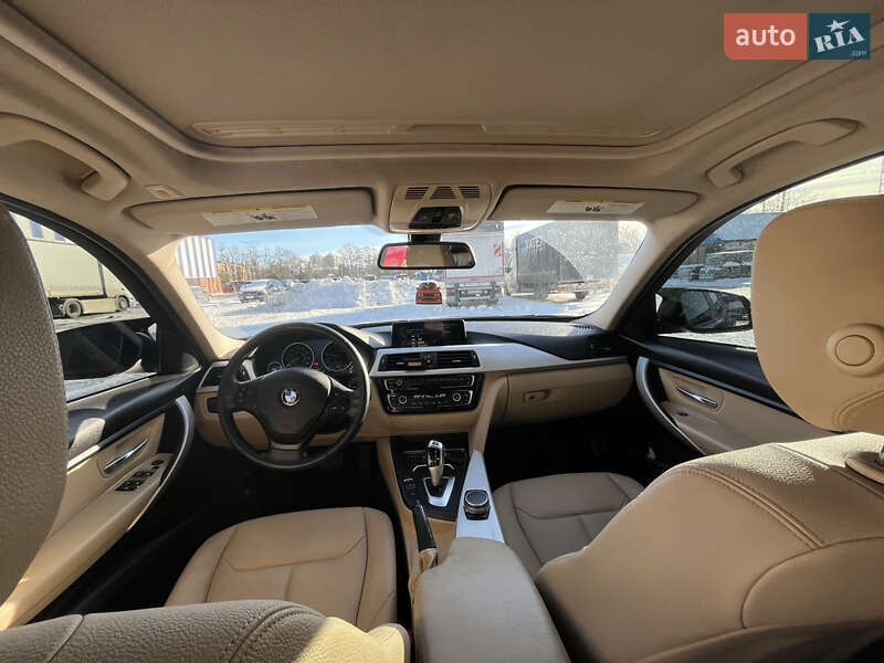 Седан BMW 3 Series 2017 в Броварах