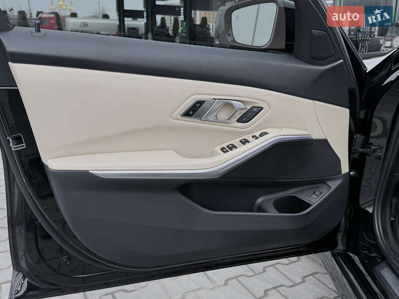 Седан BMW 3 Series 2019 в Ковеле