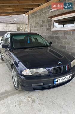 Седан BMW 3 Series 2001 в Болехове