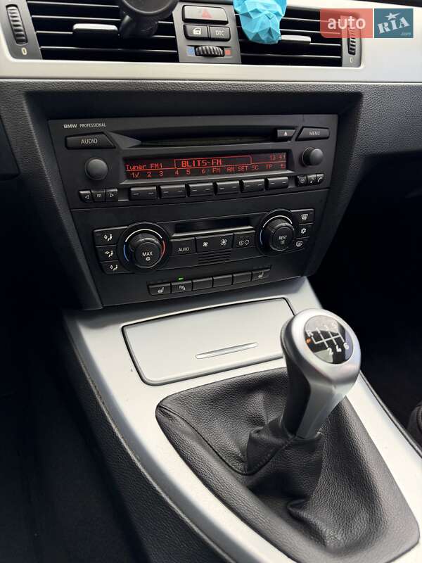 Седан BMW 3 Series 2006 в Белой Церкви