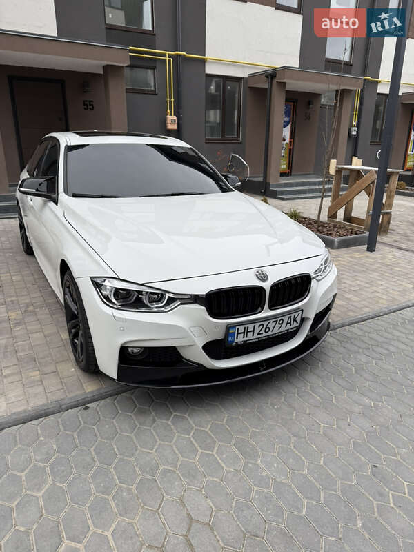 Седан BMW 3 Series 2018 в Одессе фото 14 Седан BMW 3 Series 2018 в Одессе