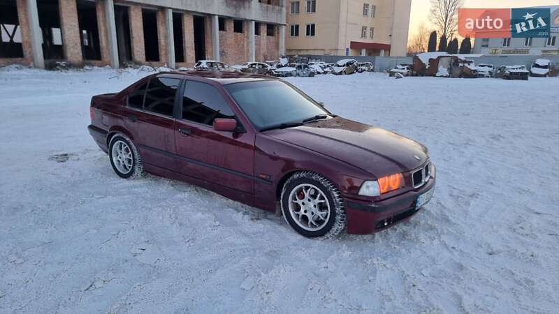 Седан BMW 3 Series 1994 в Тернополі