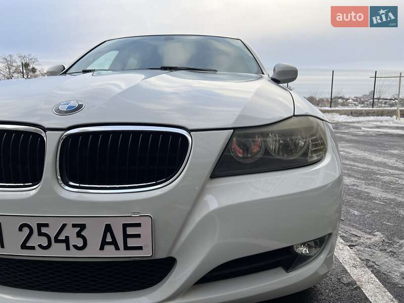 Універсал BMW 3 Series 2009 в Києві