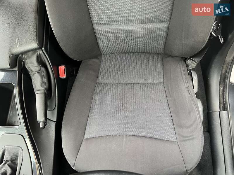 Універсал BMW 3 Series 2009 в Києві