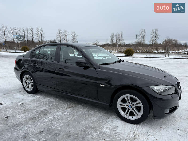 Седан BMW 3 Series 2010 в Коломые фото 5 Седан BMW 3 Series 2010 в Коломые