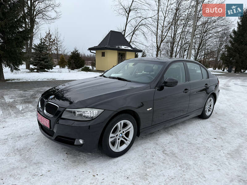 Седан BMW 3 Series 2010 в Коломые фото 13 Седан BMW 3 Series 2010 в Коломые