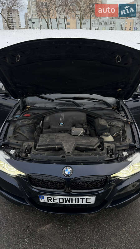 Седан BMW 3 Series 2017 в Києві