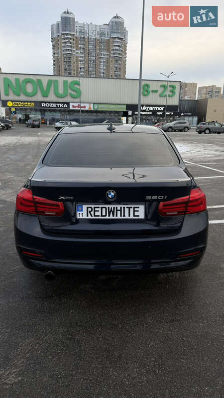 Седан BMW 3 Series 2017 в Києві