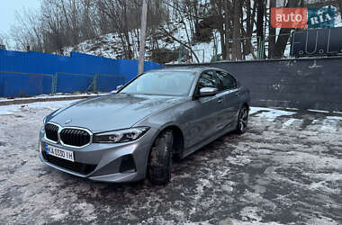 Седан BMW 3 Series 2022 в Киеве