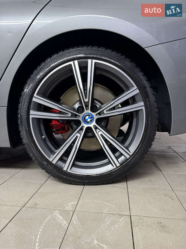 Седан BMW 3 Series 2022 в Києві фото 13 Седан BMW 3 Series 2022 в Києві