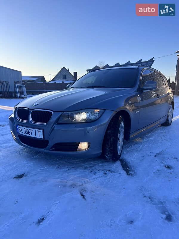 Універсал BMW 3 Series 2010 в Костопілі