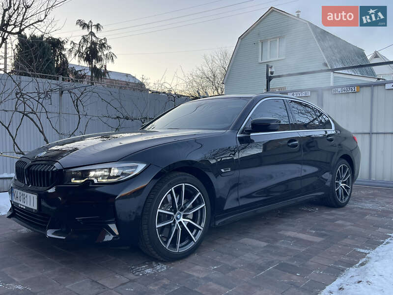 Седан BMW 3 Series 2021 в Києві фото 3 Седан BMW 3 Series 2021 в Києві