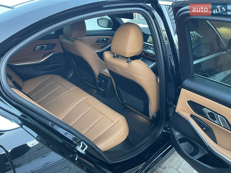 Седан BMW 3 Series 2021 в Києві фото 10 Седан BMW 3 Series 2021 в Києві