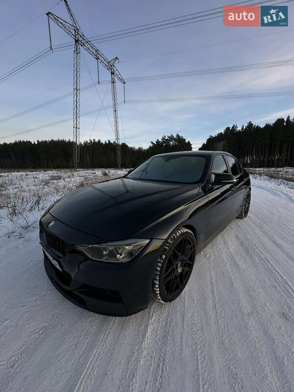 Седан BMW 3 Series 2014 в Рівному