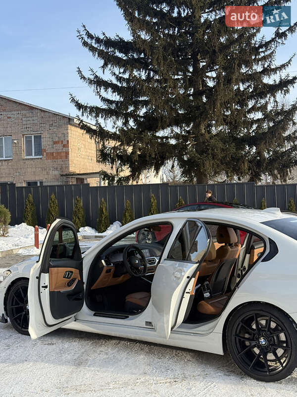 Седан BMW 3 Series 2019 в Луцке