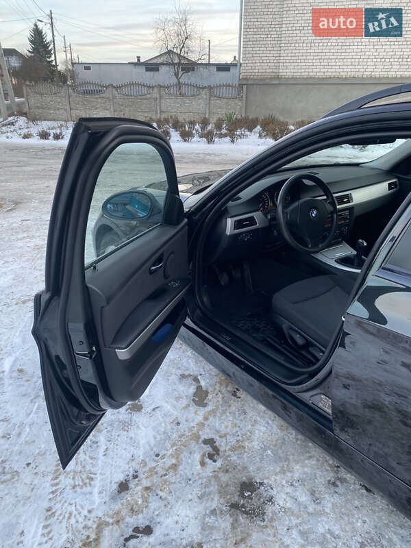 Універсал BMW 3 Series 2006 в Дубні фото 23 Універсал BMW 3 Series 2006 в Дубні