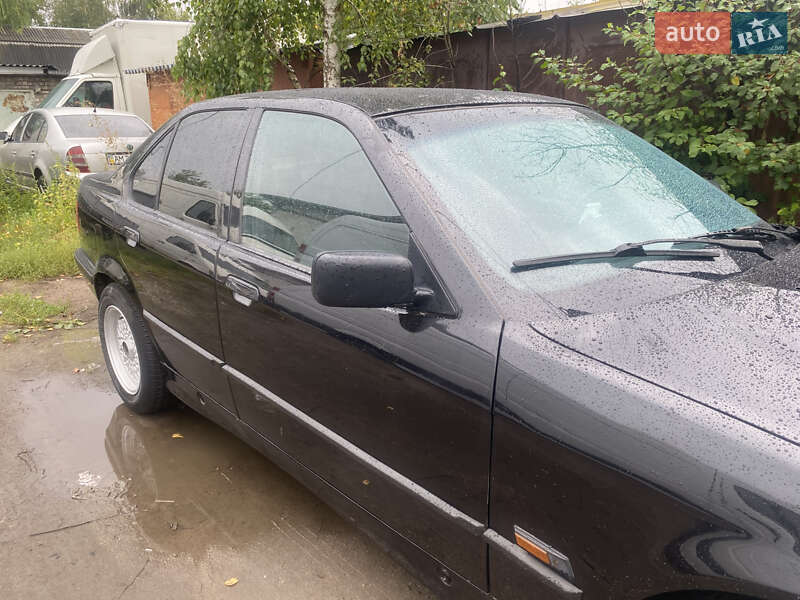 Седан BMW 3 Series 1992 в Житомирі фото 7 Седан BMW 3 Series 1992 в Житомирі