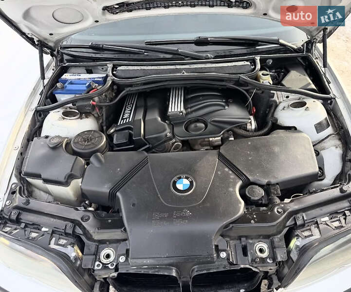 Седан BMW 3 Series 2003 в Тростянці