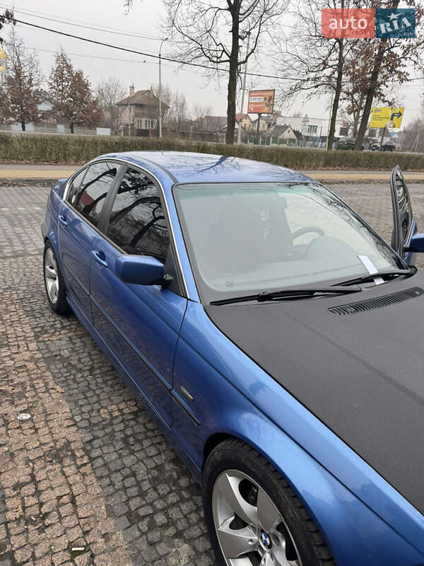 Седан BMW 3 Series 1999 в Буче