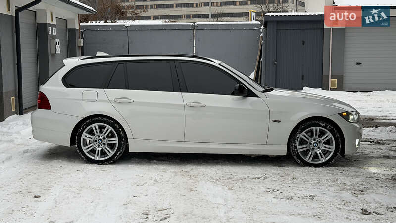 Универсал BMW 3 Series 2010 в Житомире