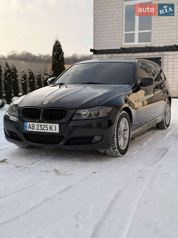 Универсал BMW 3 Series 2011 в Калиновке