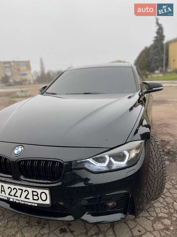 Седан BMW 3 Series 2014 в Кролевце