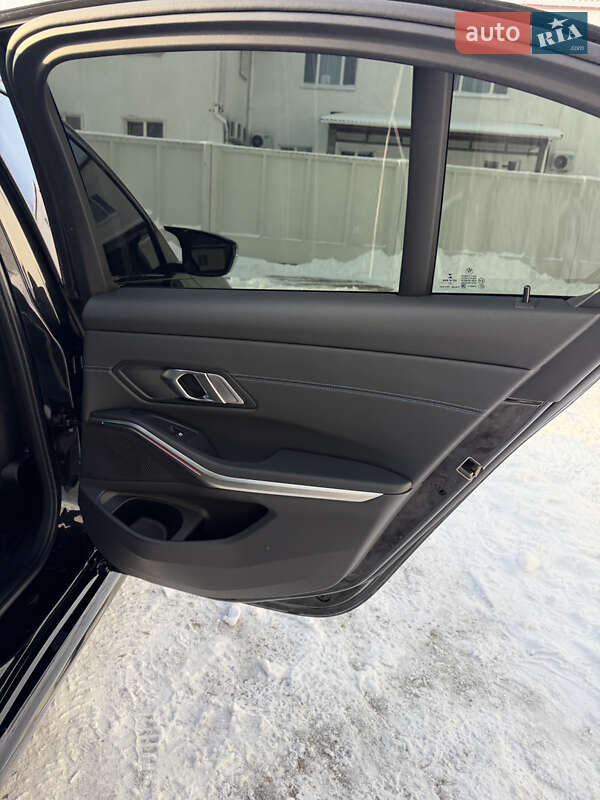 Седан BMW 3 Series 2022 в Днепре
