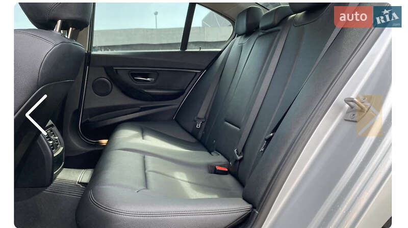 Седан BMW 3 Series 2015 в Львове
