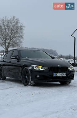 Седан BMW 3 Series 2014 в Киеве