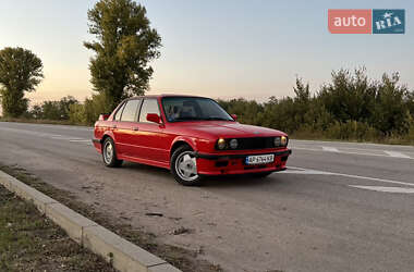 Седан BMW 3 Series 1987 в Запорожье