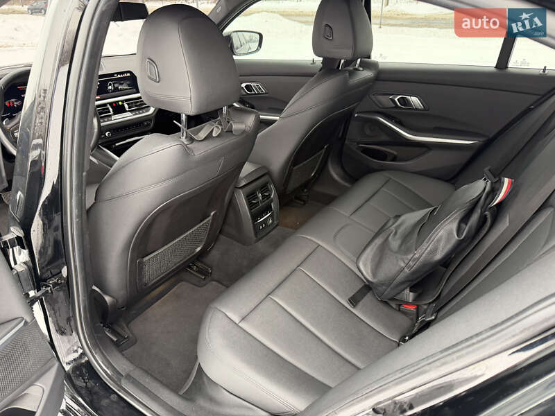 Седан BMW 3 Series 2019 в Львове фото 12 Седан BMW 3 Series 2019 в Львове