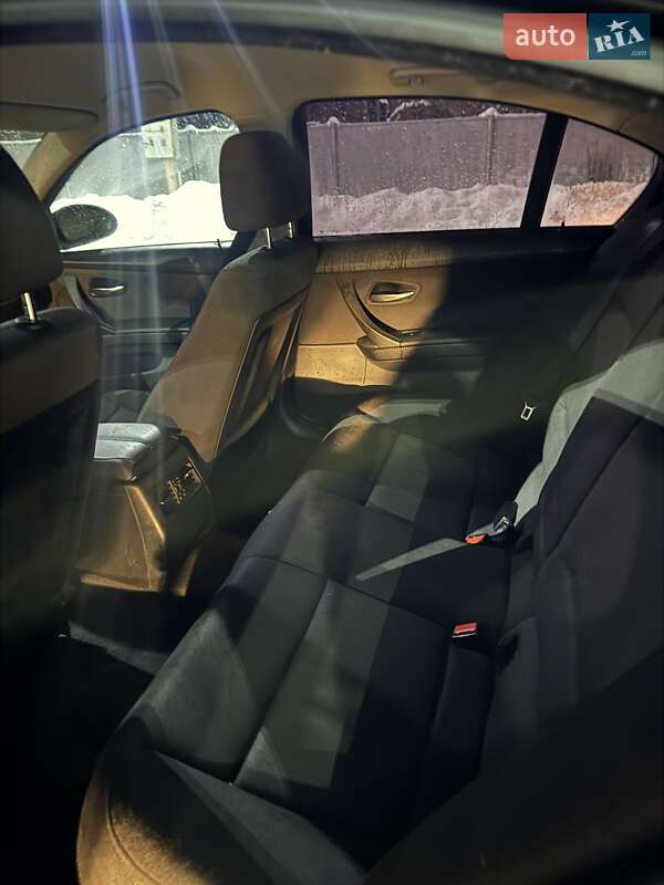 Седан BMW 3 Series 2006 в Мукачево фото 8 Седан BMW 3 Series 2006 в Мукачево