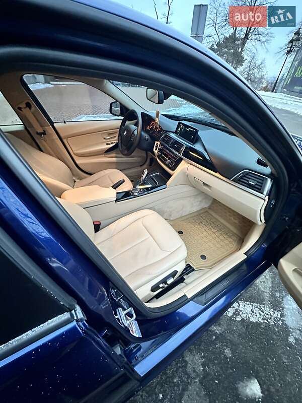 Седан BMW 3 Series 2015 в Одессе