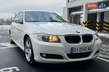Универсал BMW 3 Series 2009 в Киеве