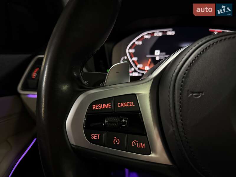 Седан BMW 3 Series 2019 в Киеве